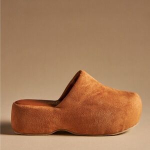 Anthropologie Coconuts by Matisse bubble clogs - never worn